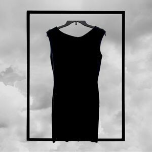 ANN TAYLOR LITTLE BLACK DRESS SZ 4P‎